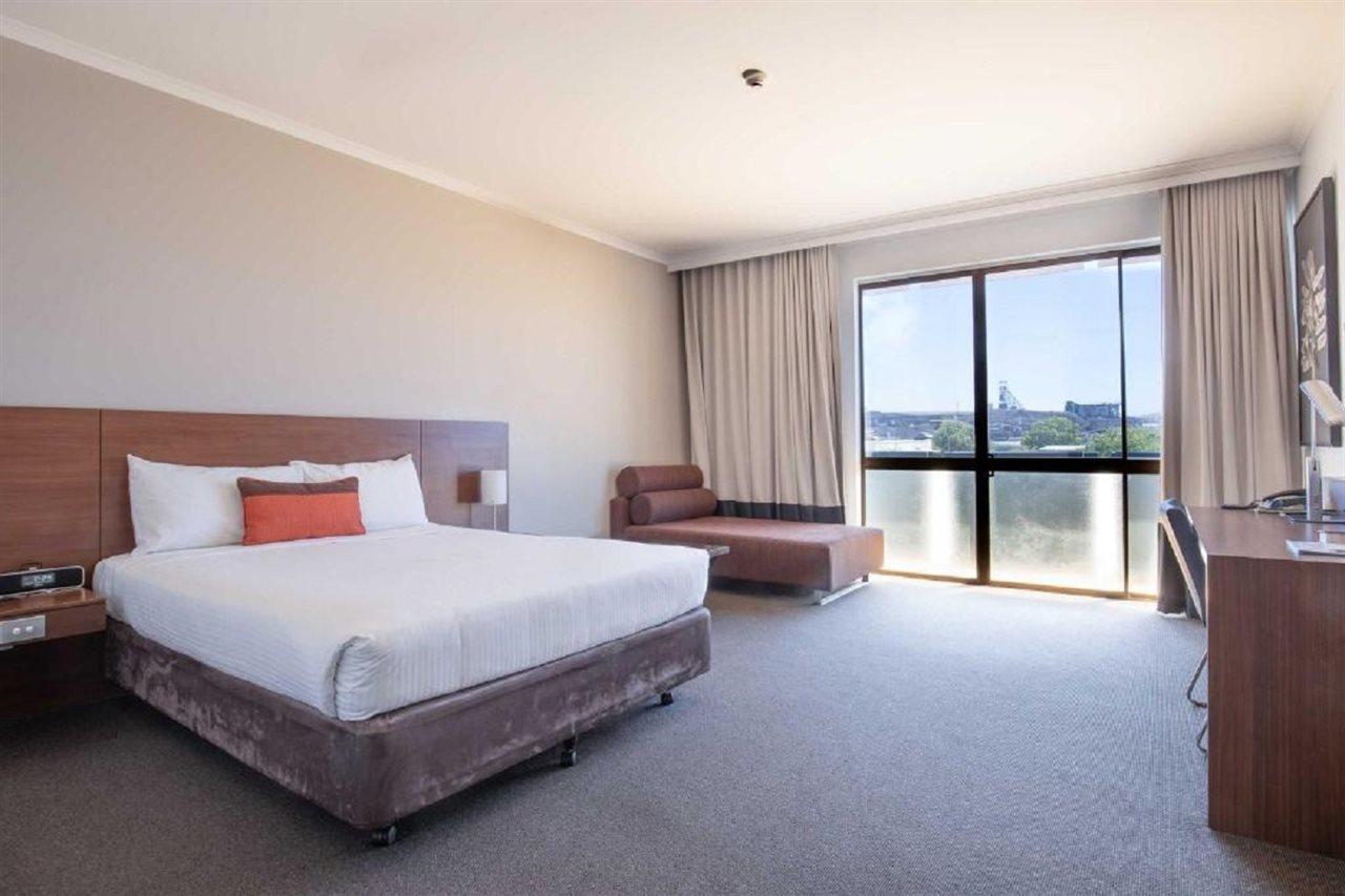 Ibis Styles Mt Isa Verona Mount Isa Eksteriør billede